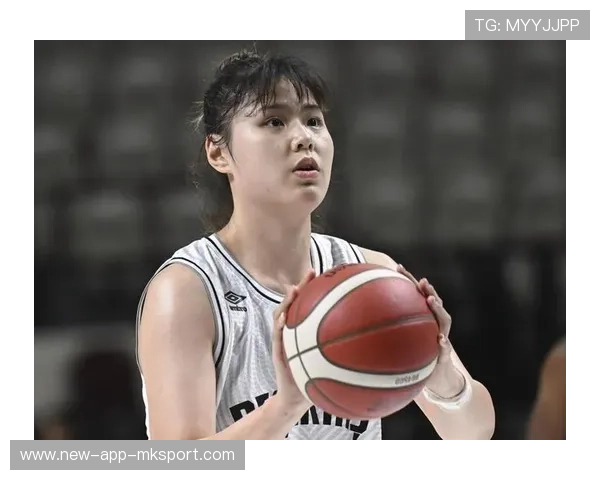 四川女篮不敌上海，李月汝带领队伍奋力反扑终获胜利